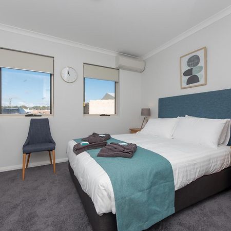 Jurien Bay Motel Apartments Extérieur photo