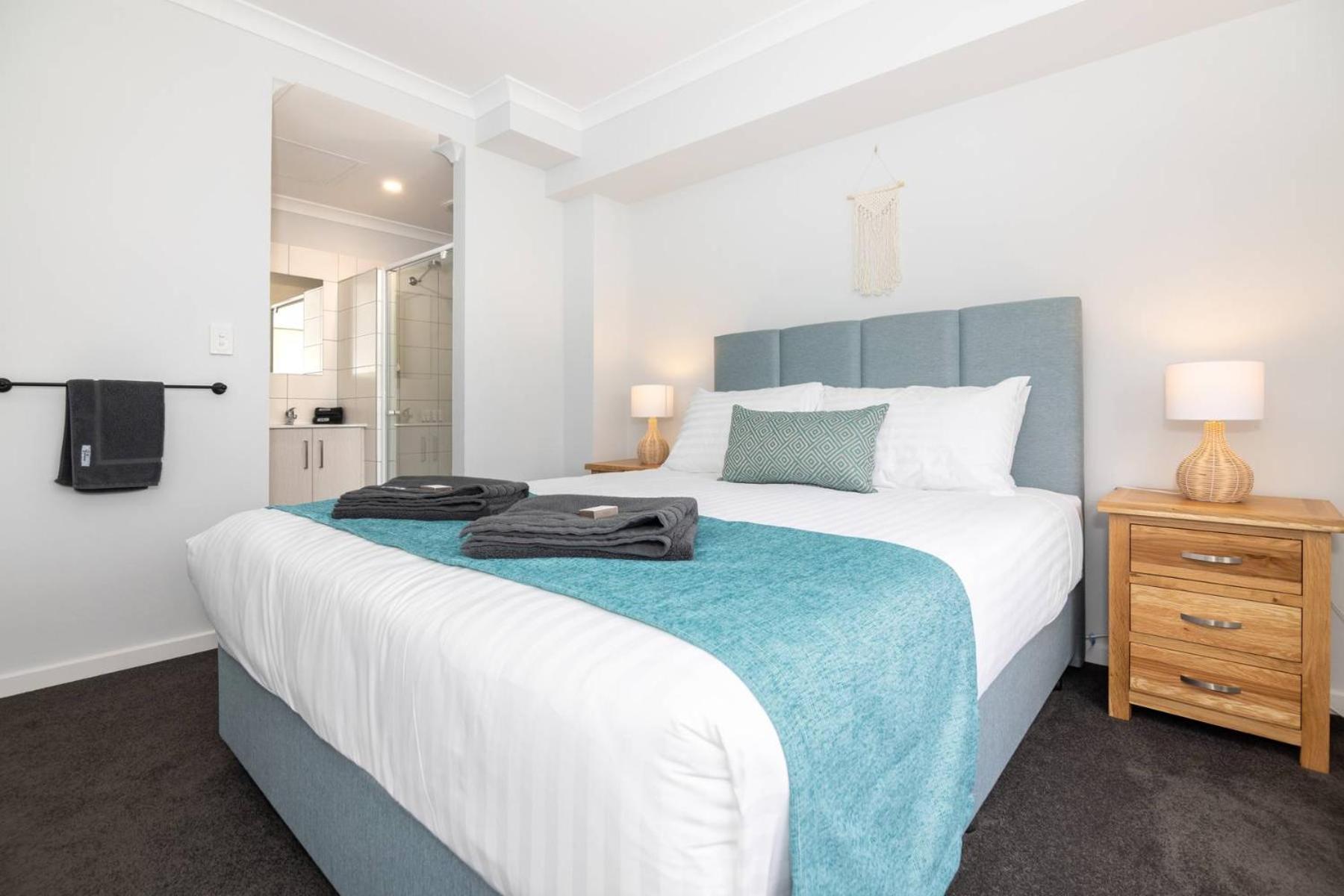 Jurien Bay Motel Apartments Extérieur photo