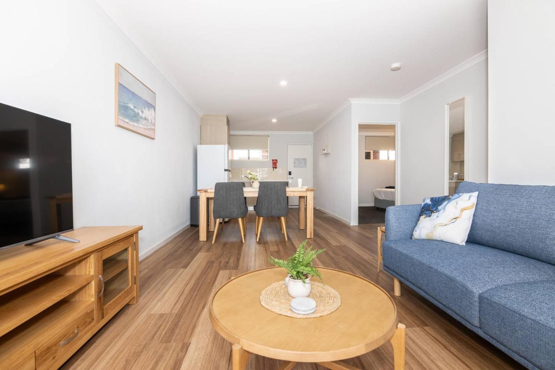Jurien Bay Motel Apartments Extérieur photo