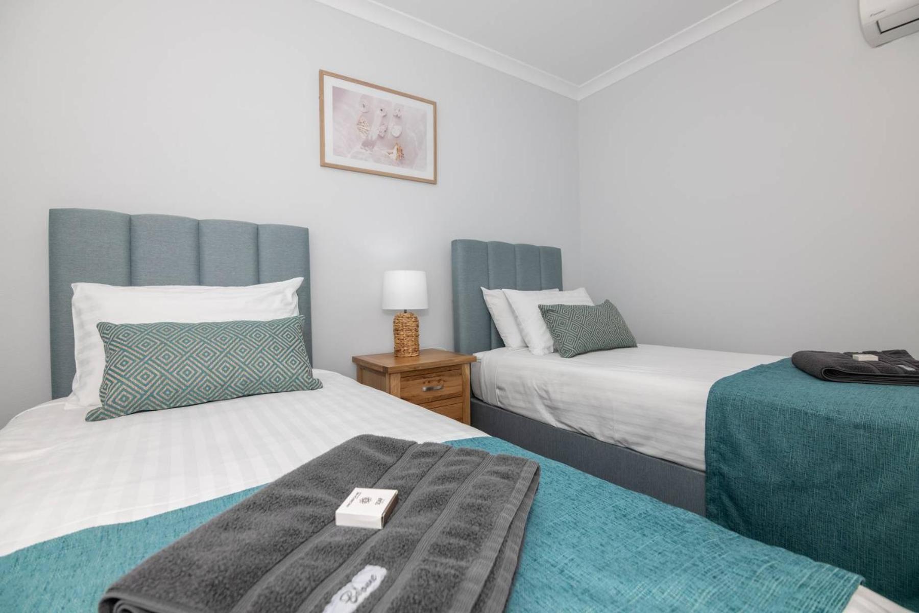 Jurien Bay Motel Apartments Extérieur photo