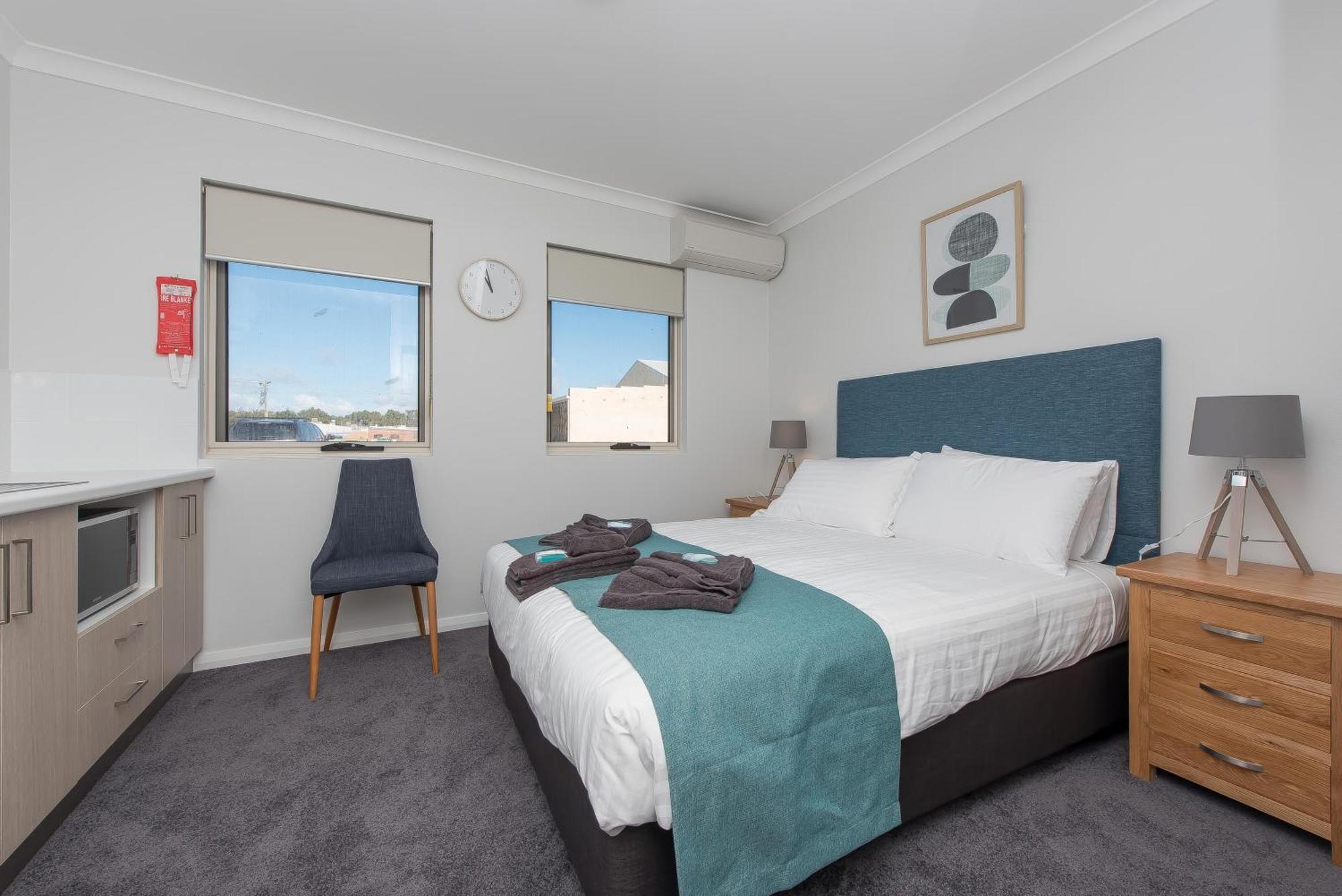 Jurien Bay Motel Apartments Extérieur photo